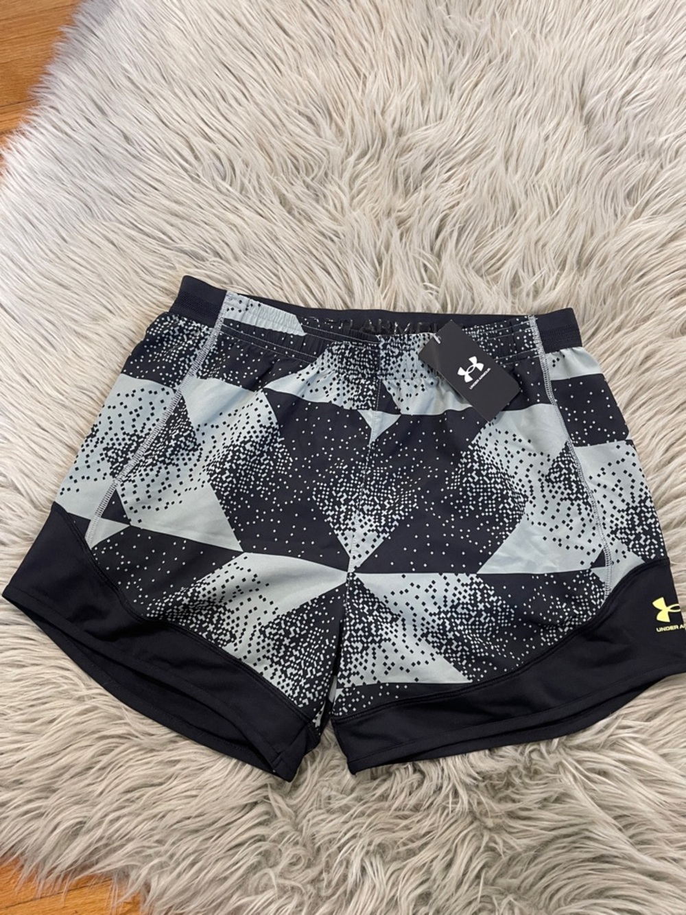 Under Armour Women’s Black & Light Gray Geometric Athletic Shorts